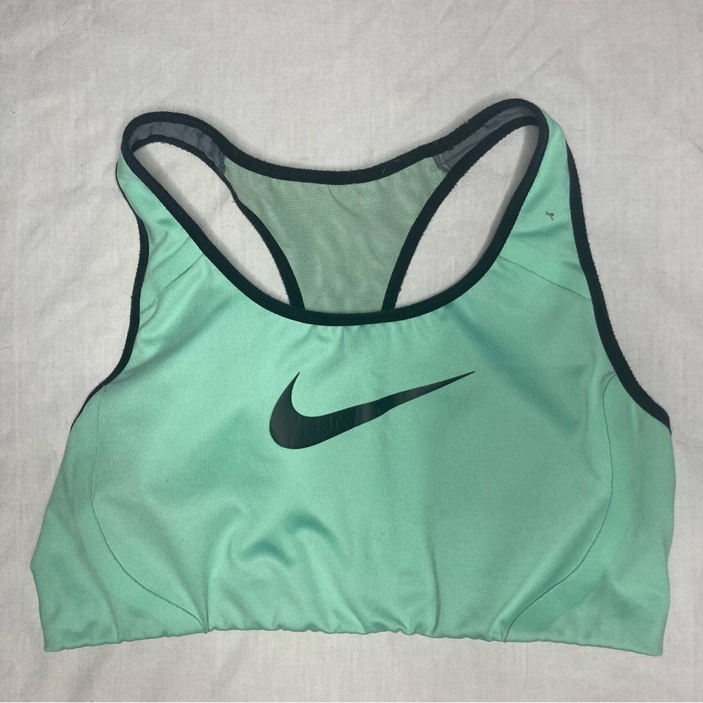 Nike Light Green Racerback Compressive Sports Bra Size Medium